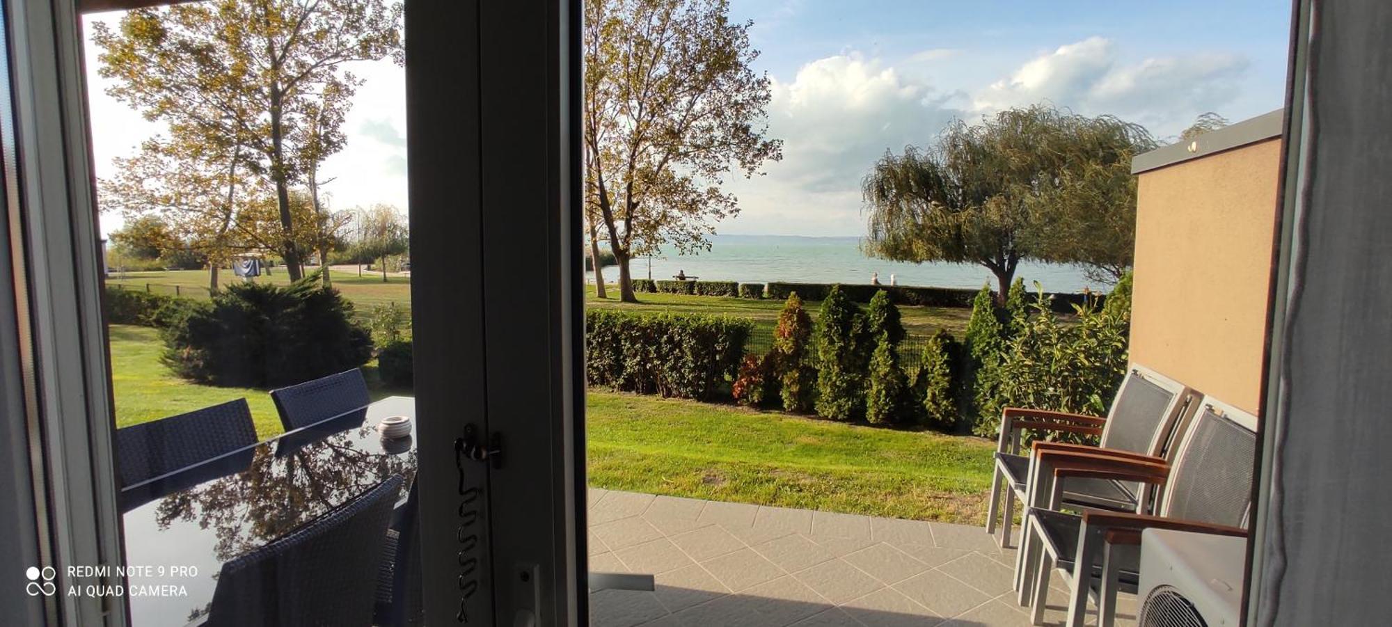 Panorama Gold Wellness Apartman Siofok Exterior photo